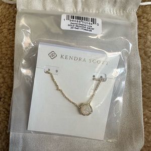 Davie Rose Kendra Scott Necklace